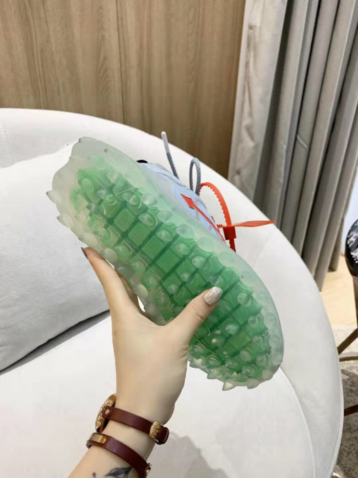 OFF-WHITE C/O ODSY-1000 SNEAKER