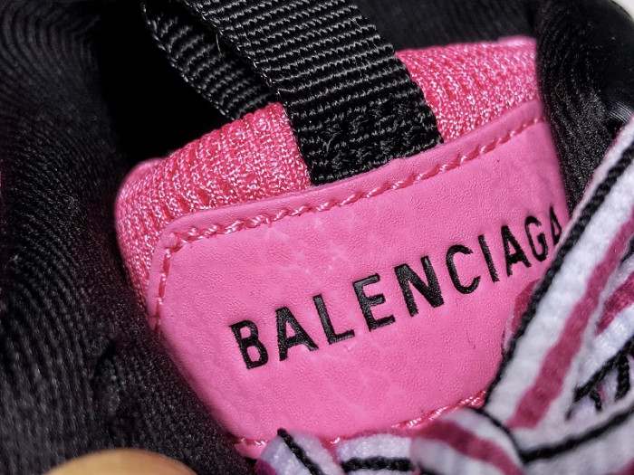 BLCG WMNS TRACK TRAINER