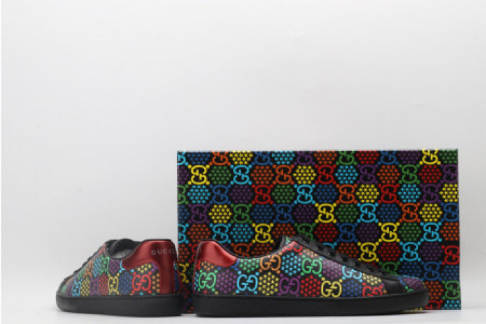 G*u*i ace embroidered low-top sneaker 610085 h2020 1110