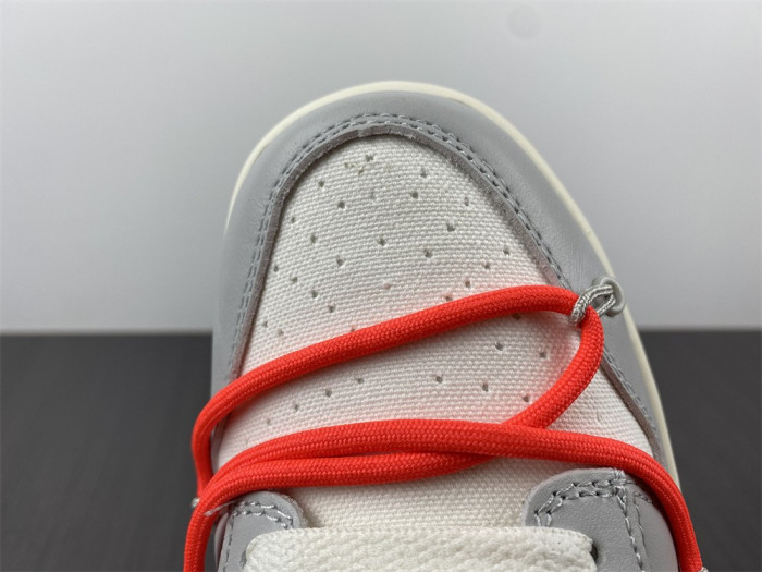 Off-White x Dunk Low