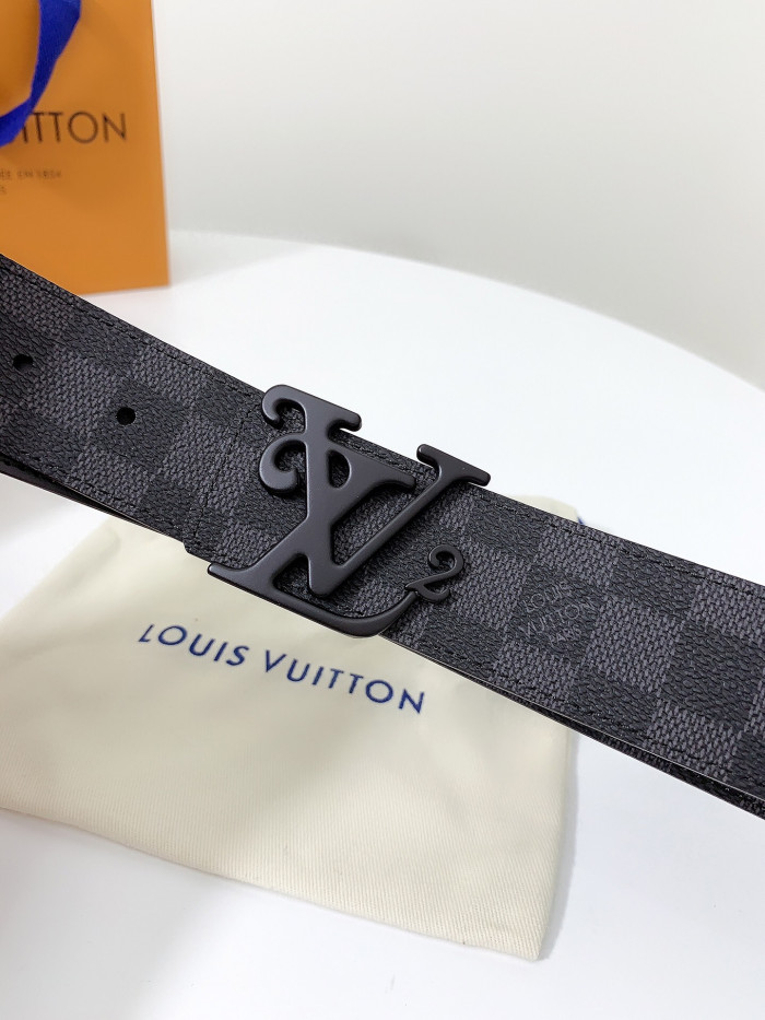 Loui Vuitto Belt-4CM