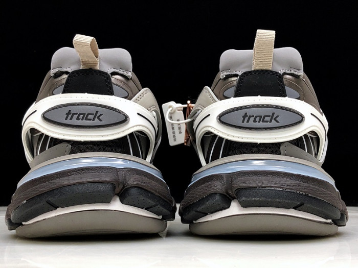 BLCG TRACK TRAINER