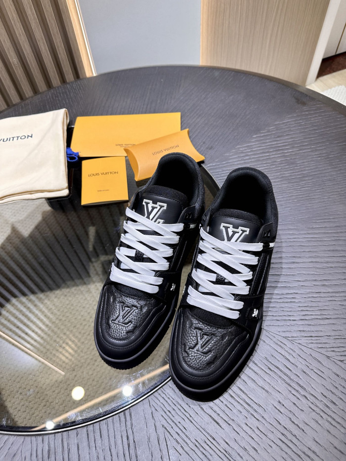 Loui Vuitto LV Skate Sneaker