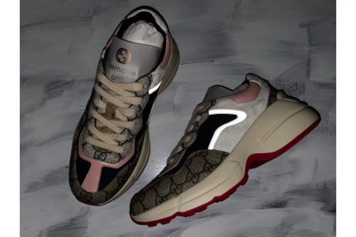 G*u*i rhyton vintage trainer sneaker 620185 99wf0 4371