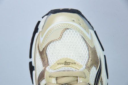 BALCIA Runner Beige Black White