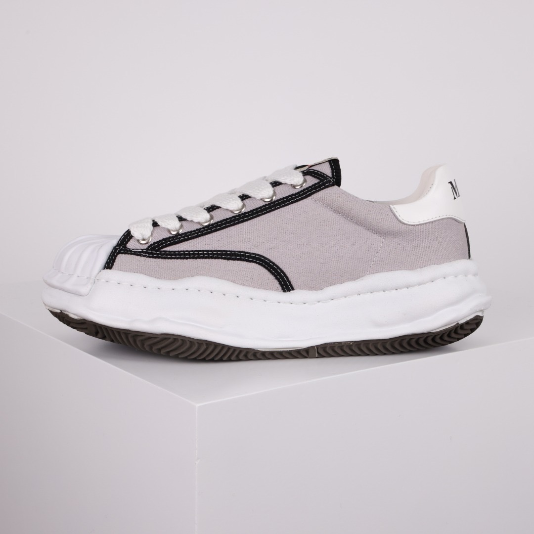 Ma*s*n mihara yasuhiro mmy sneaker