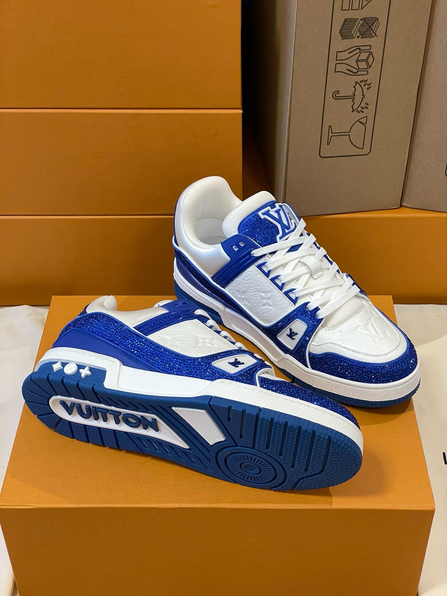 Loui Vuitto TRAINER SNEAKER